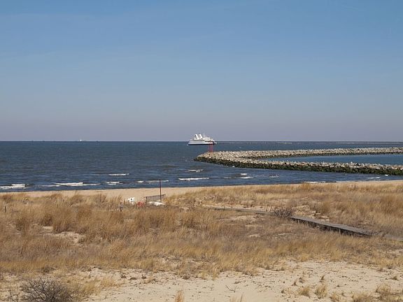 Beach View to Ferry