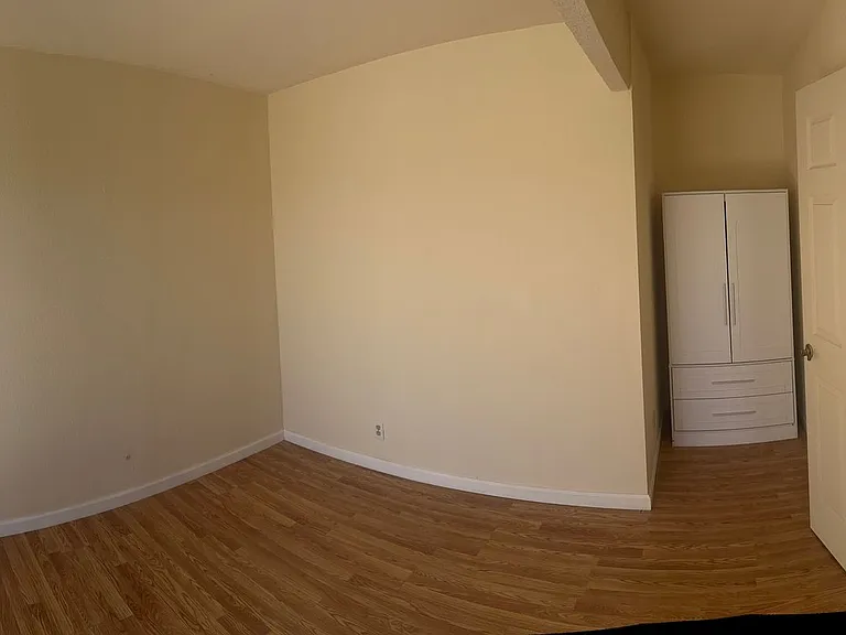 22701 Cascade Dr — Photo 10