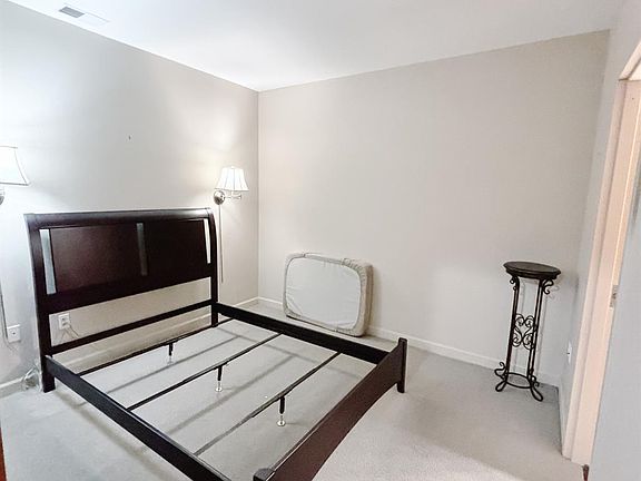 5th image of 401 W Shoreline Dr Unit 314