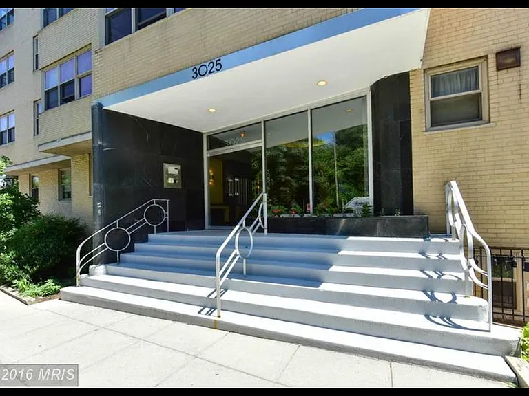 3025 Ontario Rd NW #307 — Photo 11