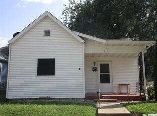 2036 College Ave, Quincy, IL 62301