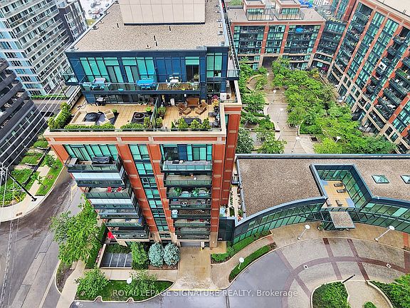 2nd image of 31 Tippett Rd #1517