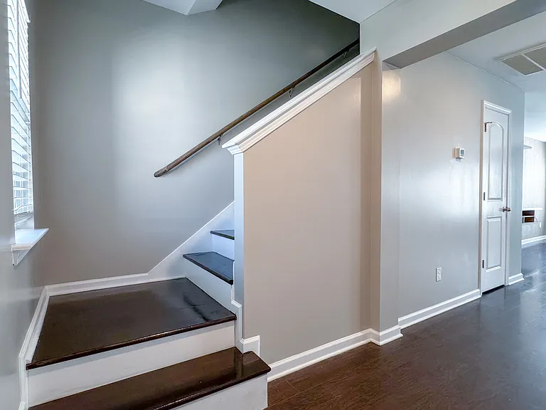 306 Sportsman Dr — Photo 10