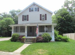 1 Edwards Ave, Taunton, MA 02780