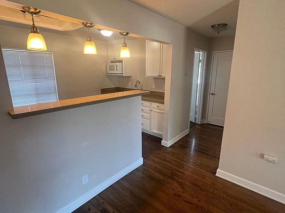 4th image of 647 N San Pedro St APT 4