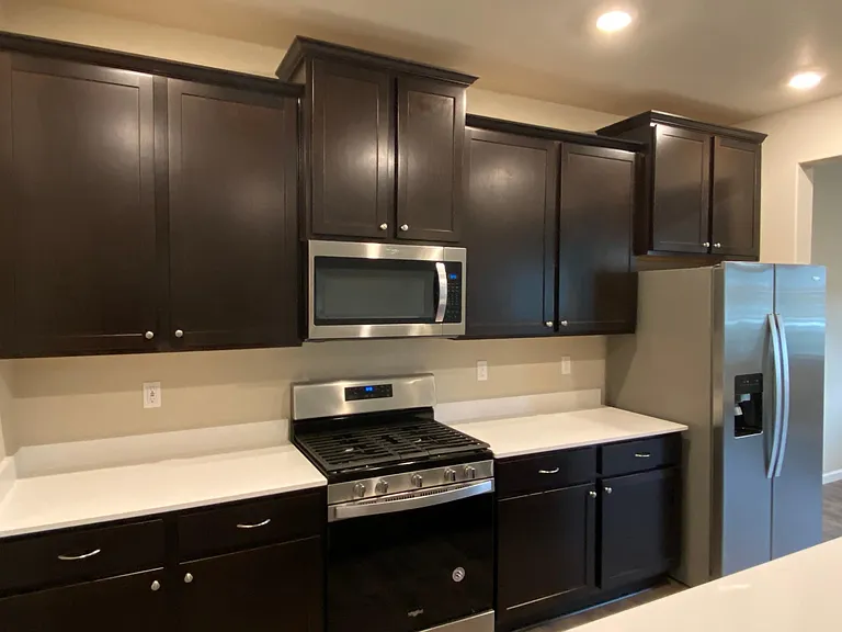 Modern Appliances with plenty of Storage