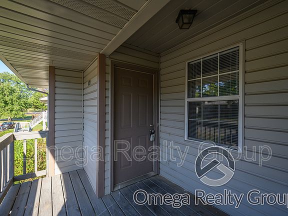 4th image of 821 Willow Pointe