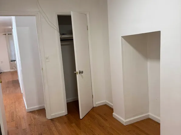 734 Madison Street image 8 of 9