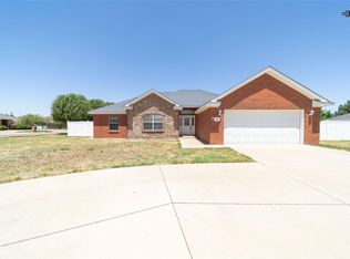 100 Falcon, Clovis, NM 88101