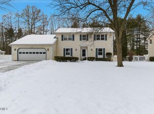 36 Dunwoodie Rd, Glenmont, NY 12077