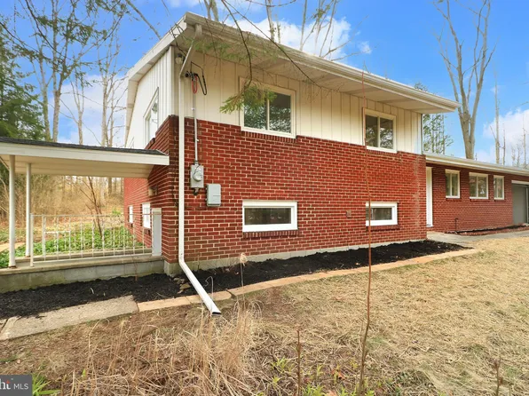 130 Pike Ln, Philipsburg, PA 16866