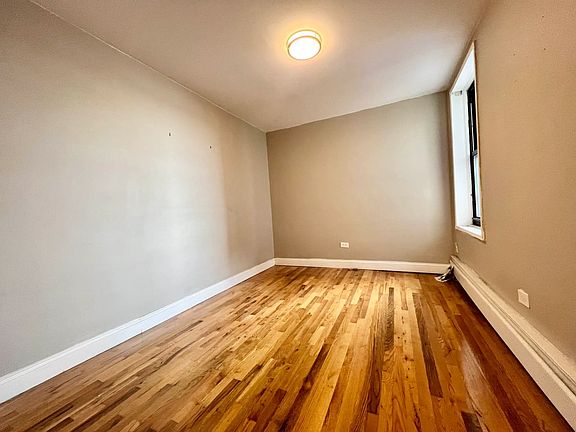 4th image of 1130 Stadium Ave #4U