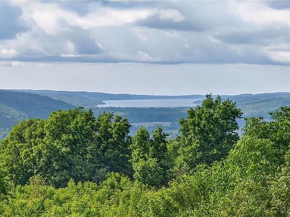 4th image of 1323 Bellview Hts