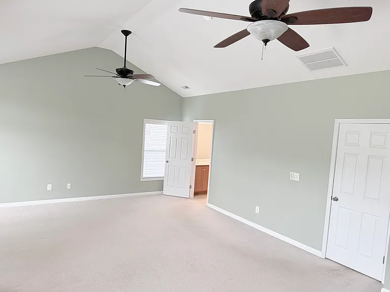 1109 Somers Dr — Photo 13
