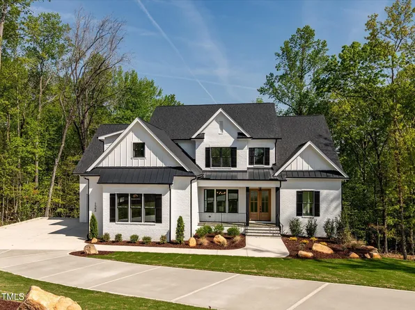 122 W Beech Slope Ct, Chapel Hill, NC 27517