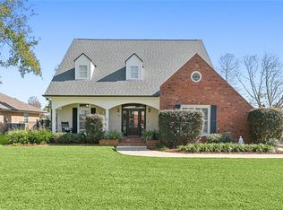 46 Bocage Dr, Destrehan, LA 70047