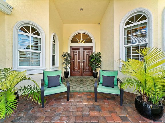 4th image of 3810 SW Canoe Creek Terrace