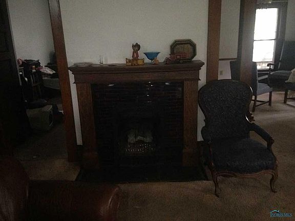 5th image of 217 Garnsey Ave