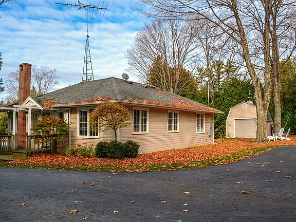 2nd image of 2746 Havenwood Ln #2