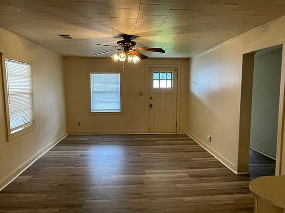 3rd image of 1509 W Main St