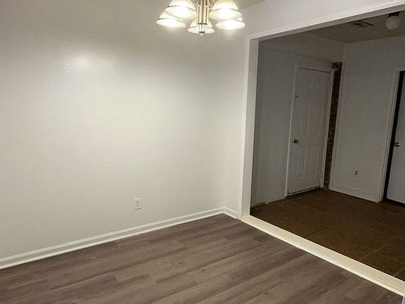 3rd image of 169 Hummingbird Ave Unit A
