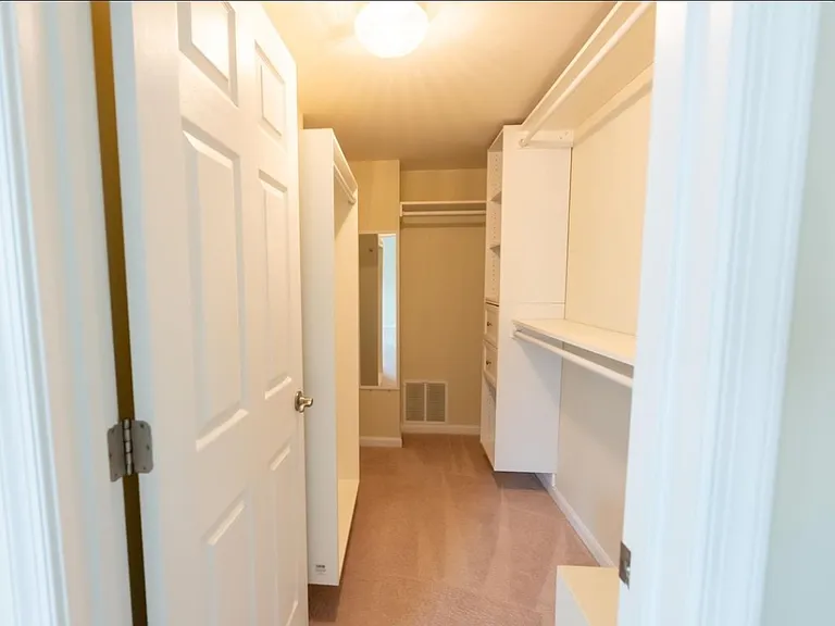 6783 Hampton Bay Ln — Photo 12