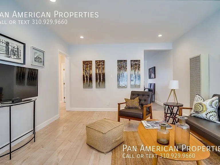 2645 E Spaulding St #3 — Photo 6