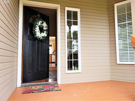 3rd image of 12718 NE 61st Pl