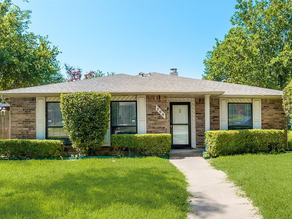 1st image of 704 Tara Dr