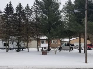 1222 S Mill Iron Rd, Muskegon, MI 49442