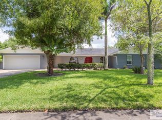 307 Creekbend Dr, Brownsville, TX 78521