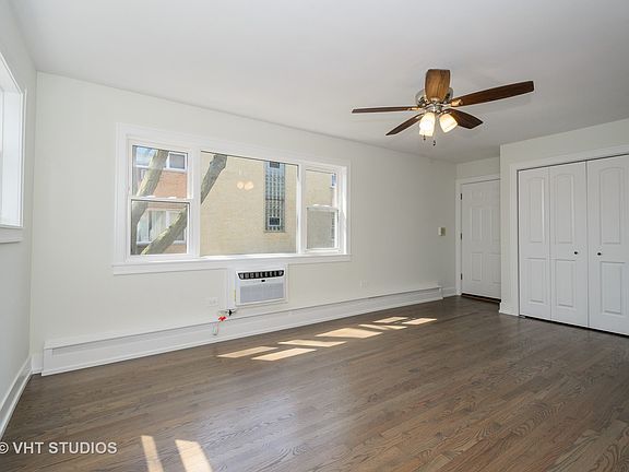 3rd image of 1714 W Touhy Ave #A2s