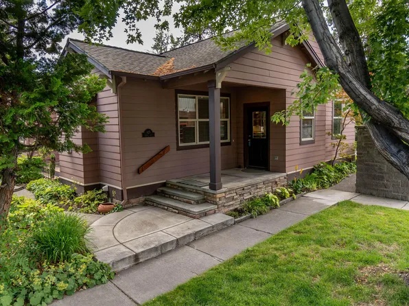 825 NE Wiest Way, Bend, OR 97701