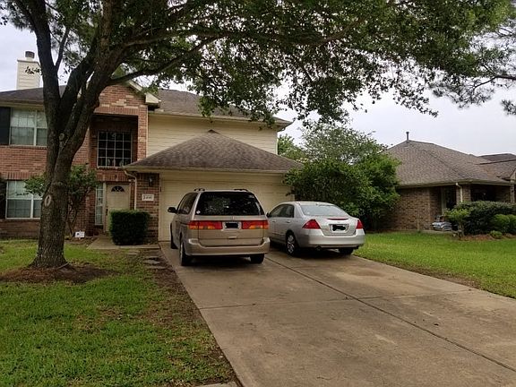 2nd image of 24510 Avonbury Ln