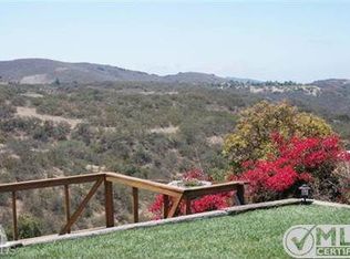 676 N Flaming Star Ave, Thousand Oaks, CA 91360