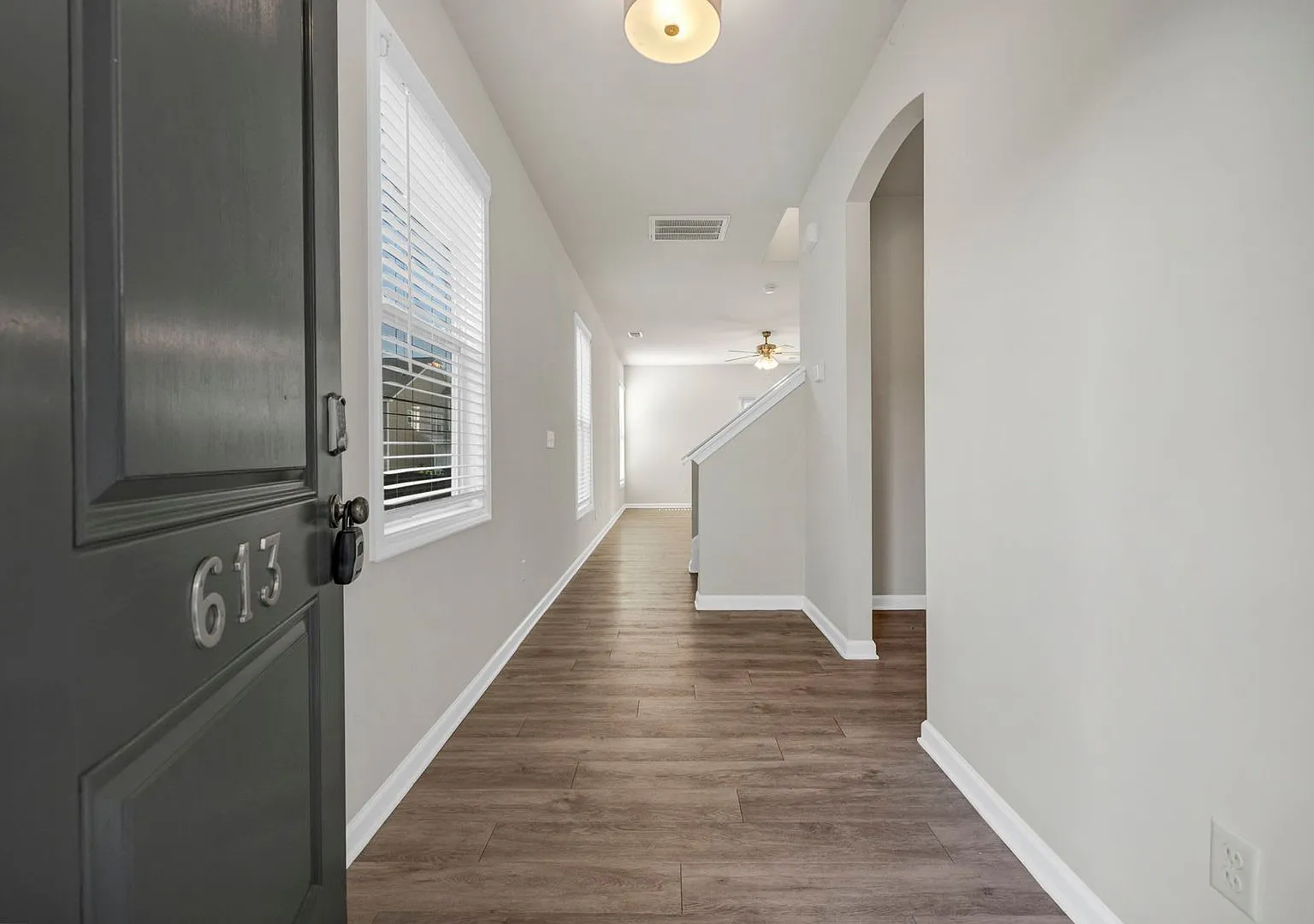 Pristine Home In Pinnacle Ridge In Lake Carolina — Photo 3