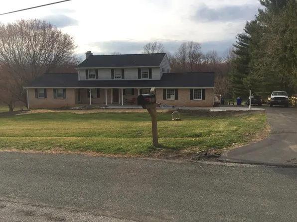 8713 Deanna Dr #A, Gaithersburg, MD 20882