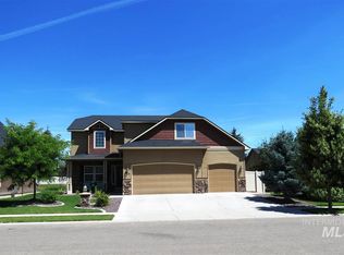 912 W Heather Woods, Nampa, ID 83686