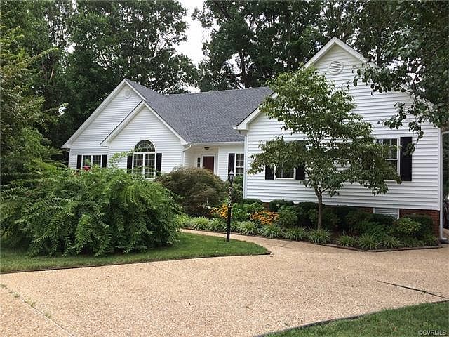 1st image of 8490 Summer Walk Pkwy