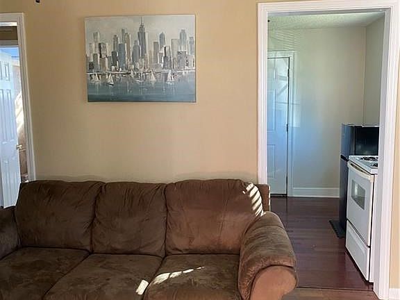 2nd image of 6037 Pasteur Blvd #A