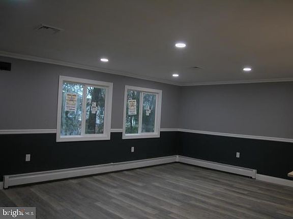 3rd image of 58 Sabinas St