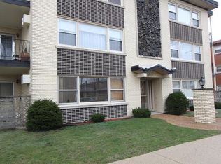 3035 Paris Ave APT 106, River Grove, IL 60171