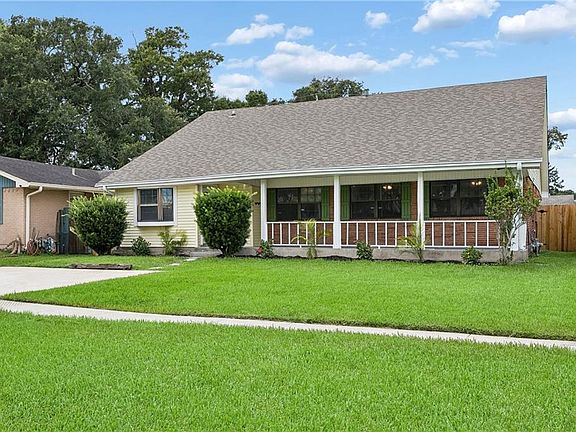 2nd image of 2639 Roosevelt Blvd