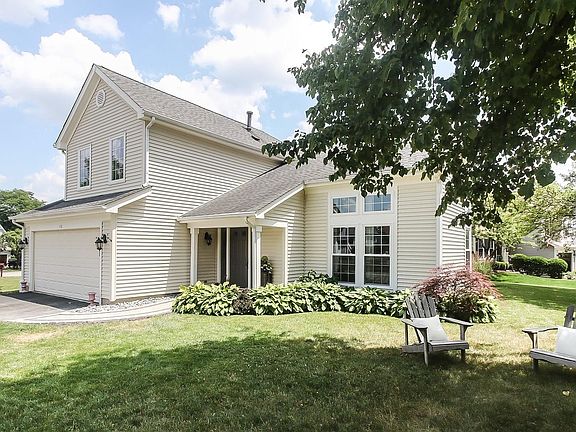 2nd image of 552 Ascot Ct