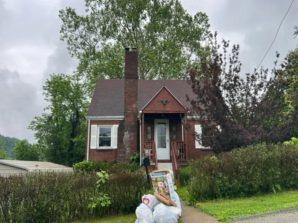 4605 Elm St, McKeesport, PA 15132