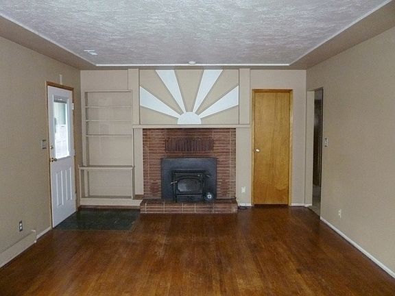 3rd image of 3811 E Frederick Ave