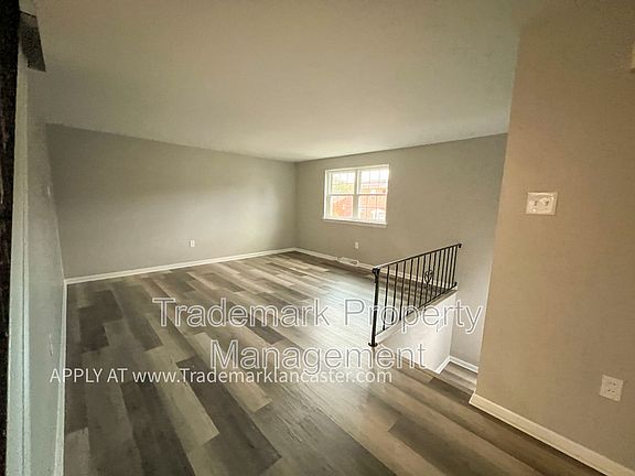5th image of 847 Hilton Dr