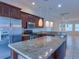 3211 NW 125th Ave, Sunrise, FL 33323