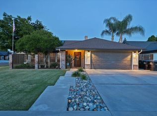 1908 S Stevenson Ct, Visalia, CA 93277