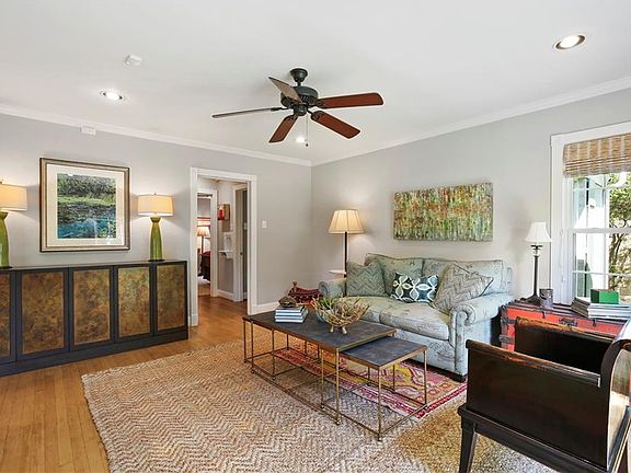 4th image of 6951 Coronado Ave